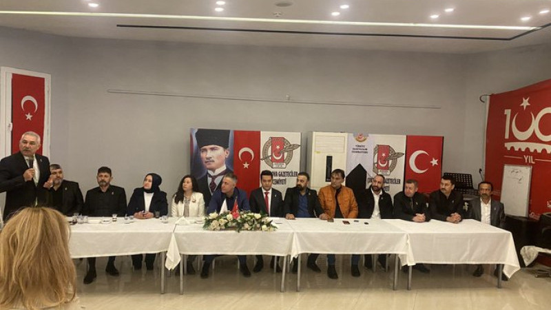 ZAFER PARTİSİ ADANA BELEDİYE BAŞKAN ADAYLARINI AÇIKLADI