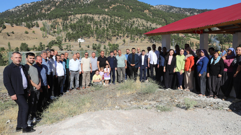 AK Parti Adana İl Başkanı Tamer Dağlı Saimbeyli’de Vatandaşlarla Buluştu