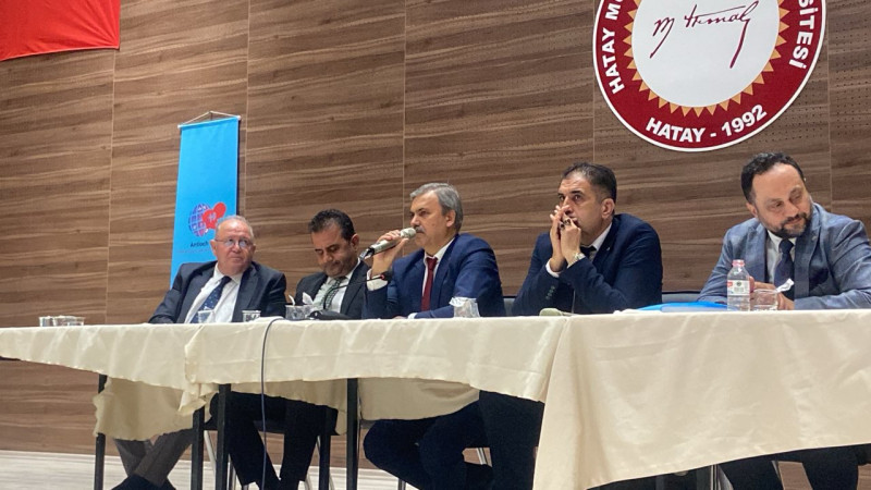 KIRIKHAN’DA “GELECEK HATAY PANELİ” DÜZENLENDİ