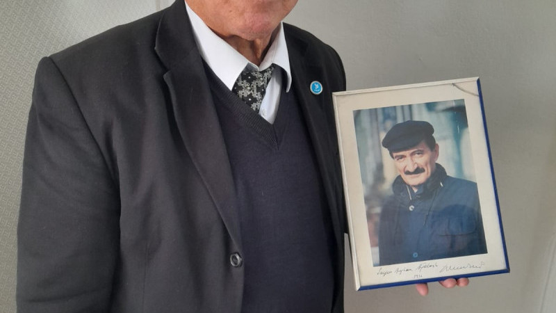 DSP YÜREĞİR İLÇE BAŞKANI AYHAN AĞDAŞ: “EMEKLİLER AÇLIĞA MAHKÛM EDİLEMEZ”