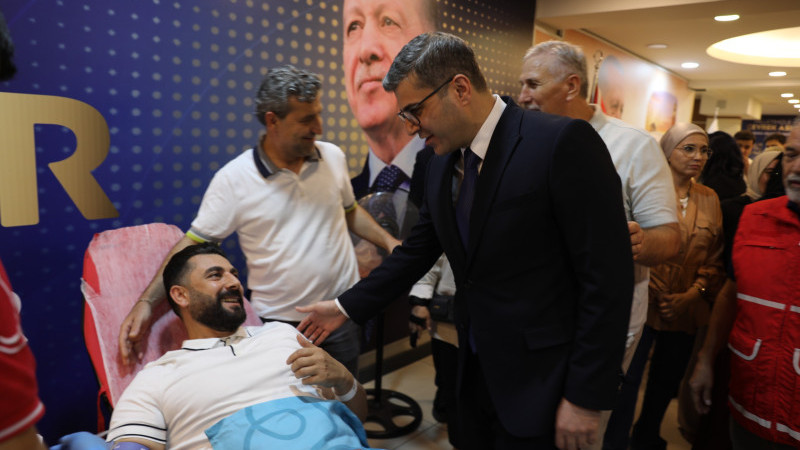 AK PARTİ ADANA TEŞKİLATINDAN “BİRBİRİMİZE CANDAN BAĞLIYIZ” KAN KAMPANYASINA DESTEK