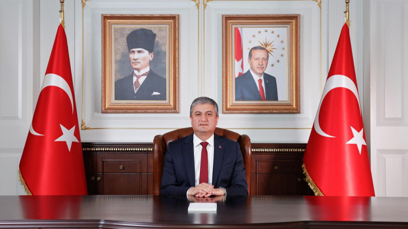 ADANA VALİSİ MUSTAFA YAVUZ’DAN İLKÖĞRETİM HAFTASI MESAJI: