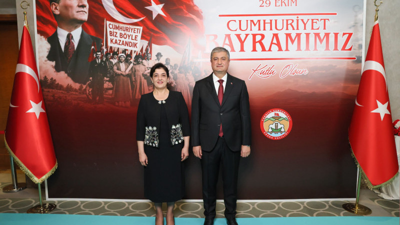 Adana'da 29 Ekim Cumhuriyet Bayramı dolayısıyla resepsiyon verildi