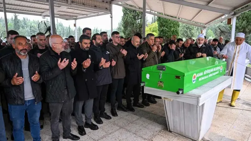 AK Parti Adana eski yönetim kurulu üyesi Mert Aydın toprağa verildi