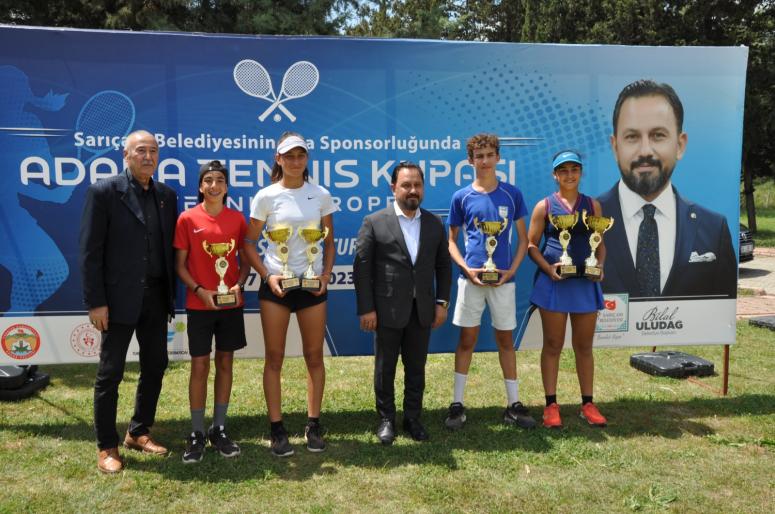 Tenisin en iyileri Kupalarını aldı