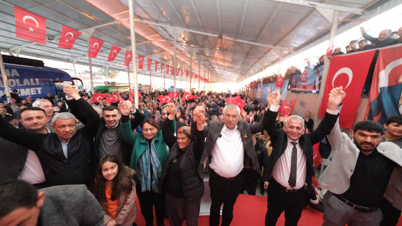 BAŞKAN ZEYDAN KARALAR, KIRSALDA DA MERKEZ İLÇELERDE DE HALKIN UMUDU