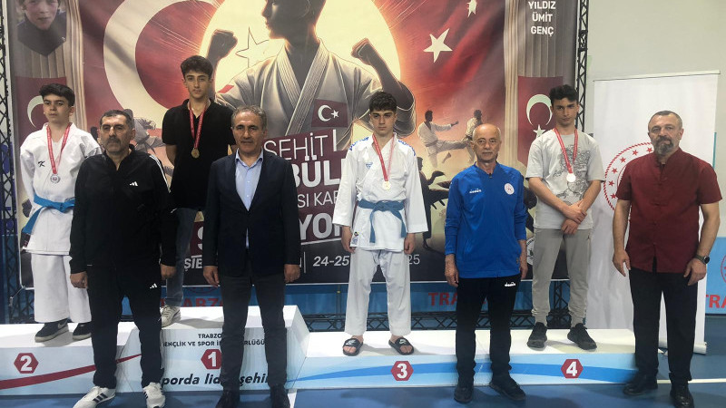 ŞEHİT EREN BÜLBÜL KARATE ŞAMPİYONASI TRABZON’DA COŞKUYLA GERÇEKLEŞTİRİLDİ