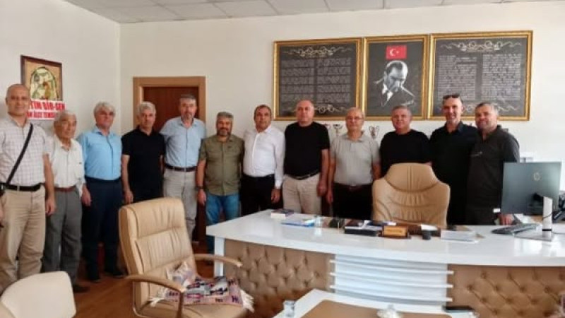 ÖZGÜR ÇELİK’E EĞİTİM MİL SEN'DEN  DUYGUSAL HAYIRLI OLSUN ZİYARETİ