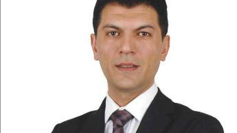 VEDAT ÖZDER, ADANA'LININ GÖNLÜNÜ FETHEDİYOR