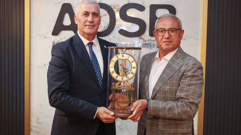 KKTC Ekonomi ve Enerji Bakanı Olgun Amcaoğlu’ndan AOSB’ye Ziyaret