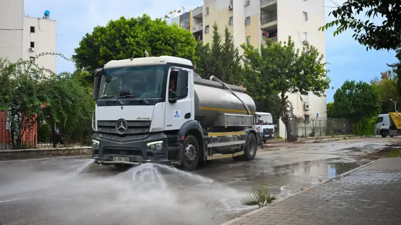 Seyhan Belediyesi'nden Kapsamlı Temizlik Seferberliği