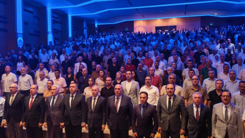 ADANA’DA EĞİTİMİN GELECEĞİ İÇİN GÜÇ BİRLİĞİ: 4 MERKEZ İLÇENİN OKUL MÜDÜRLERİ BULUŞTU