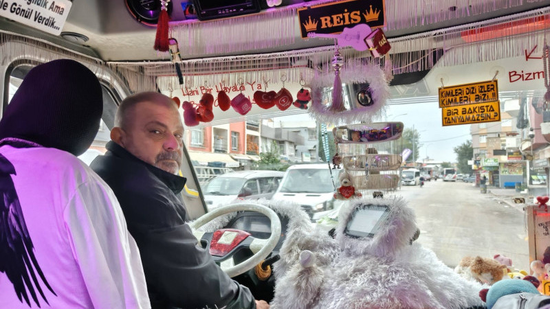 MÜSLÜM BABA SEVGİSİ YÜREKLERE SIĞMIYOR