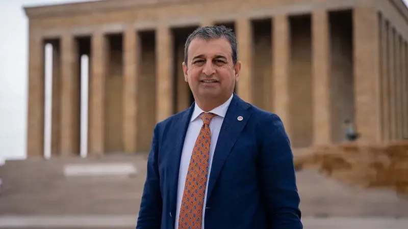 Burhanettin Bulut’tan 29 Ekim mesajı: Demokrasi ve adalet vurgusu
