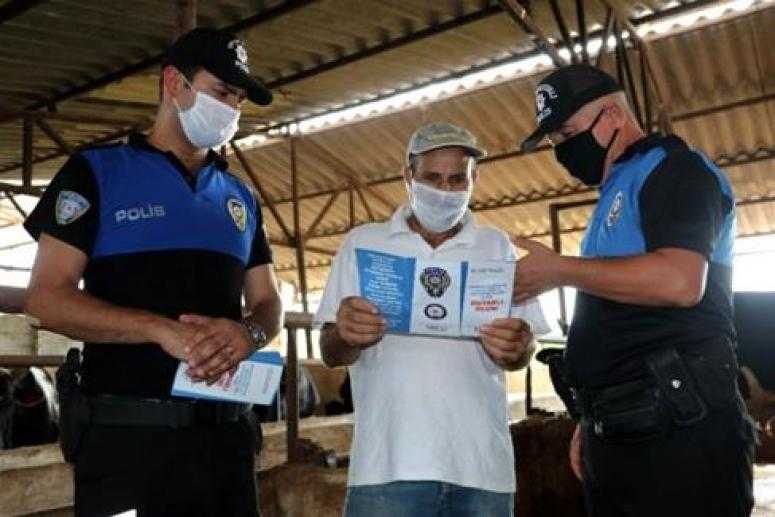 Polis sahte parayı anlama yollarını anlattı